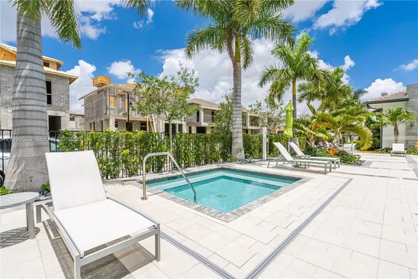 $5,400 | 4608 Northwest 83rd Street, Doral, FL 33122