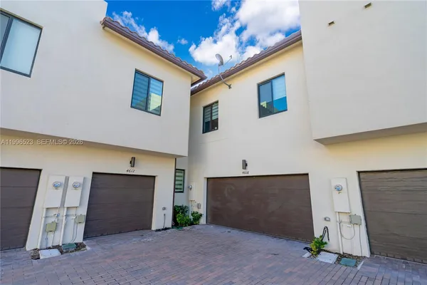 $5,400 | 4608 Northwest 83rd Street, Doral, FL 33122