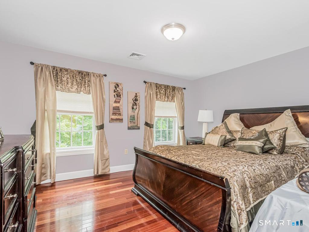 957 Roxbury Road Southbury, CT 06488 - Photo 19 of 39 Gallery Image 19
