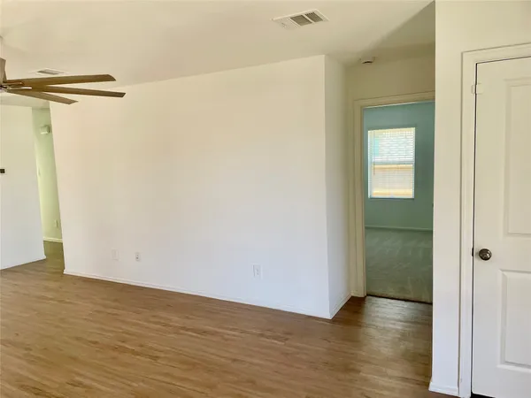 $1,750 | 221 Crystal Bay Lane, Willis, TX 77378