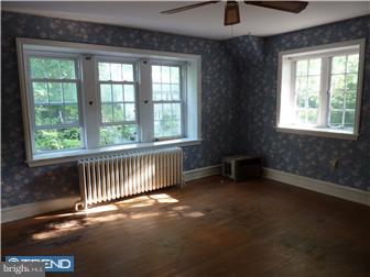 436 Anthwyn Road Narberth, PA 19072 - Photo 5 of 12 Bedroom - Main