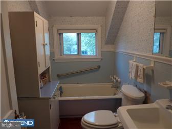 436 Anthwyn Road Narberth, PA 19072 - Photo 10 of 12 Bathroom