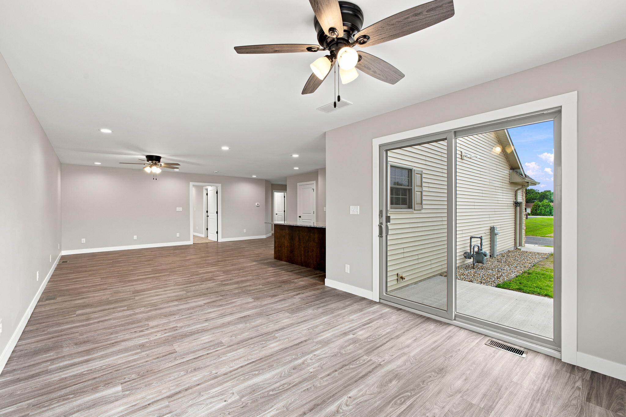 821 9th Street Southwest, Unit 2A De Motte, IN 46310 - Photo 18 of 31 2048x1365