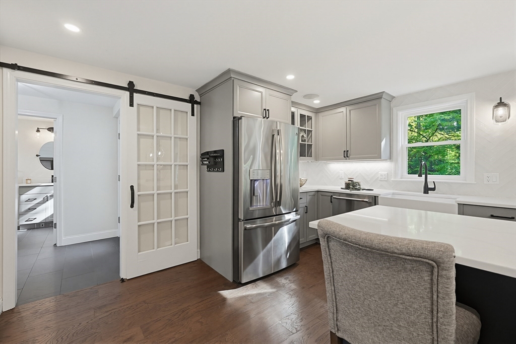 12 Illinois Road Tewksbury, MA 01876 - Photo 14 of 32