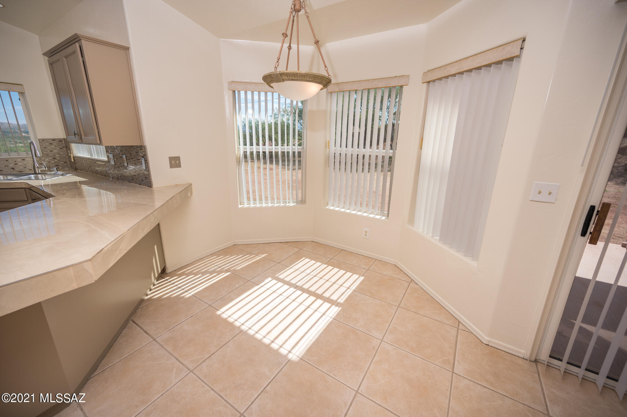 887 Perla Court Rio Rico, AZ 85648 - Photo 14 of 38