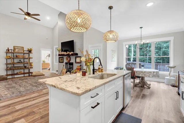 $639,000 | 11785 Maddox Drive, Georgetown, TN 37336