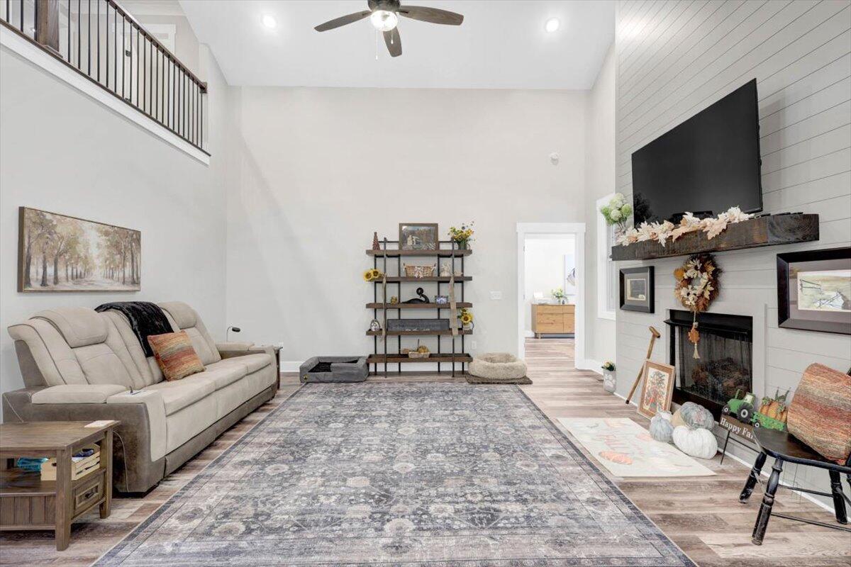 11785 Maddox Drive Georgetown, TN 37336 - Photo 4 of 61 Living Room with Lofted Ceiling