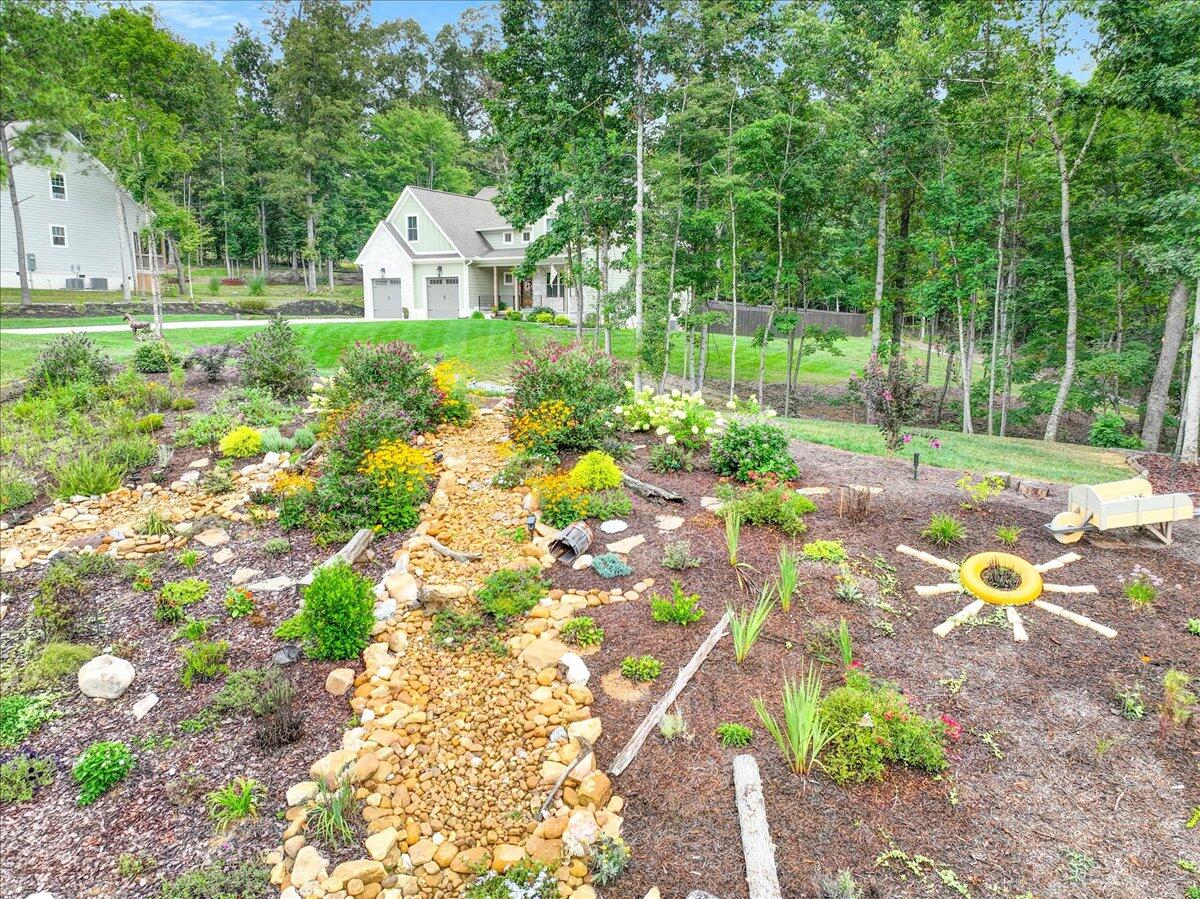 11785 Maddox Drive Georgetown, TN 37336 - Photo 44 of 61 Beautifully Landscaped lot