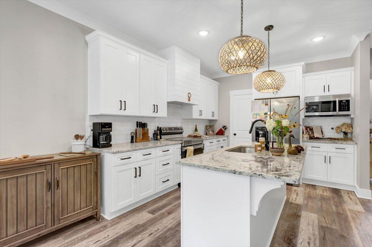 11785 Maddox Drive Georgetown, TN 37336 - Photo 5 of 61 Granite Countertops