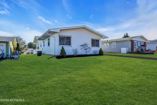 $435,000 | 37 Central Boulevard, Brick, NJ 08724