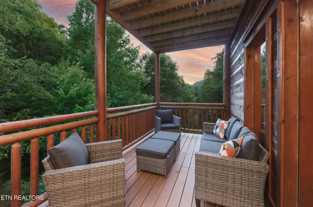 $1,492,500 | 2765 Grn Mountain Way, Sevierville, TN 37876