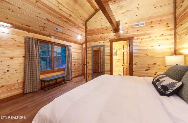 $1,492,500 | 2765 Grn Mountain Way, Sevierville, TN 37876