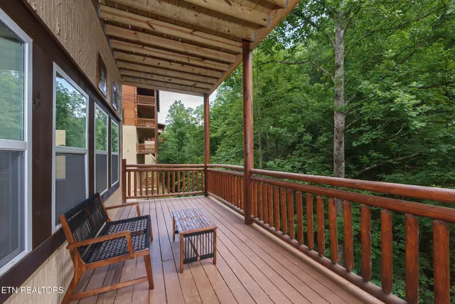 $1,492,500 | 2765 Grn Mountain Way, Sevierville, TN 37876