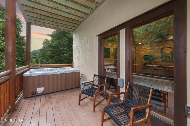 $1,492,500 | 2765 Grn Mountain Way, Sevierville, TN 37876