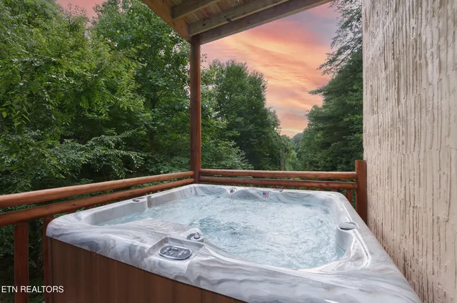 $1,492,500 | 2765 Grn Mountain Way, Sevierville, TN 37876