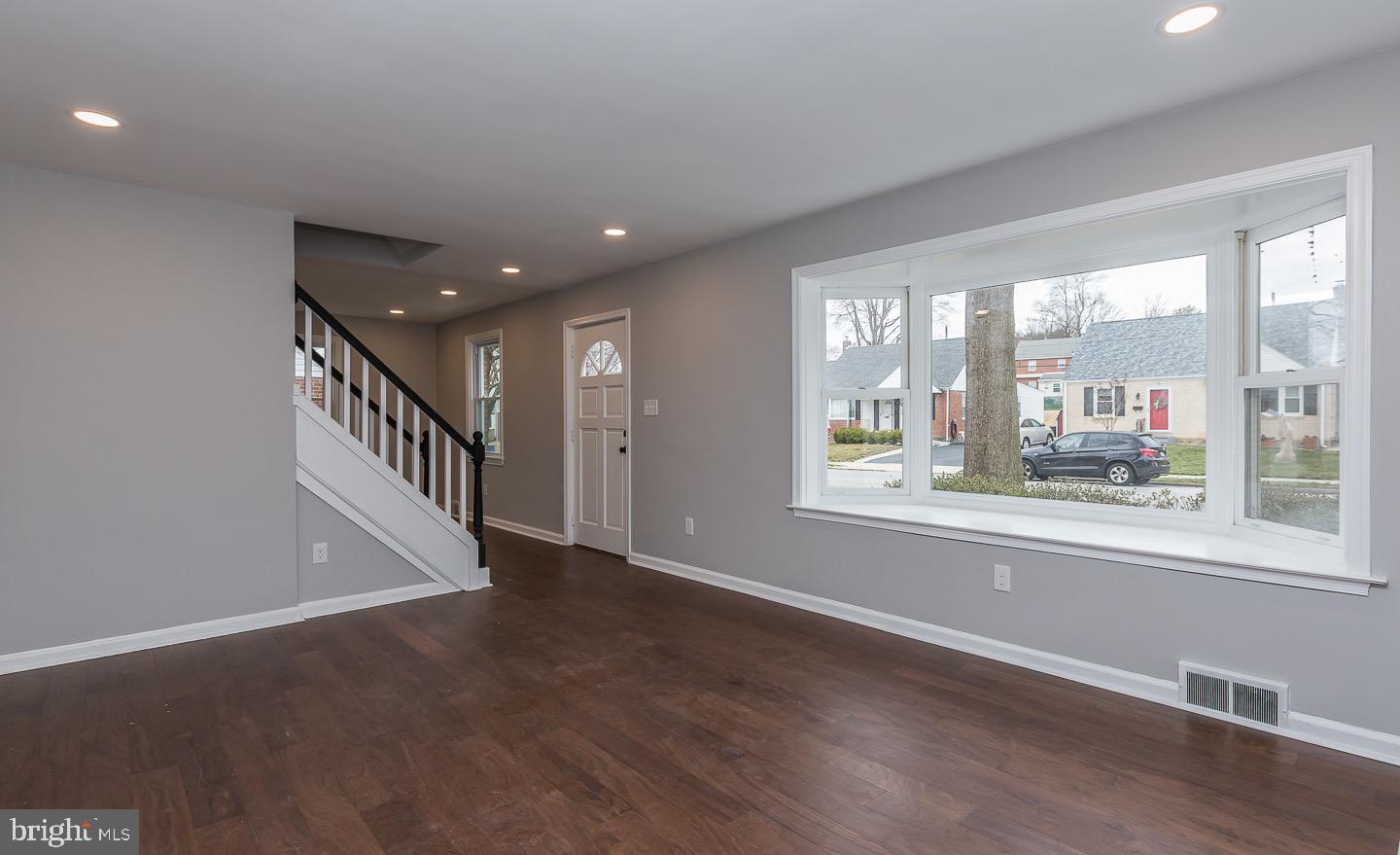15 South Malin Road Broomall, PA 19008 - Photo 8 of 35 Gallery Image 8