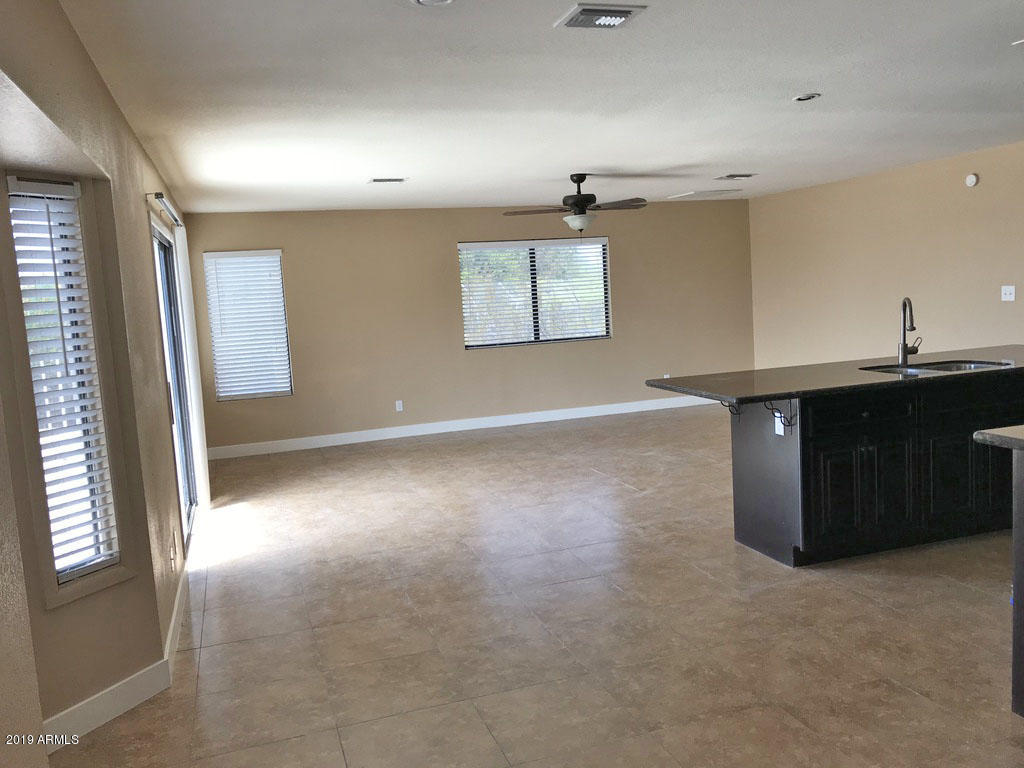 8317 East McDowell Road Mesa, AZ 85207 - Photo 9 of 24 Dinning-Fam-Kitch 2