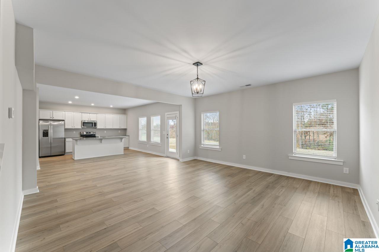 184 Kings Way Jasper, AL 35501 - Photo 18 of 34