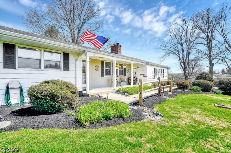 106 Boss Road Stockton, NJ 08559 - Photo 3 of 29