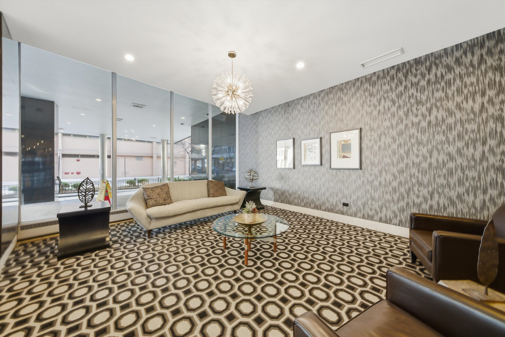 850 North Dewitt Place, Unit 9J Chicago, IL 60611 - Photo 30 of 32