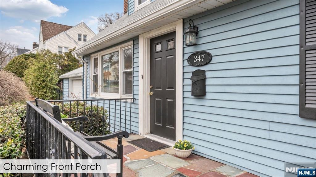 347 Gilbert Street Ridgewood, NJ 07450 - Photo 2 of 19