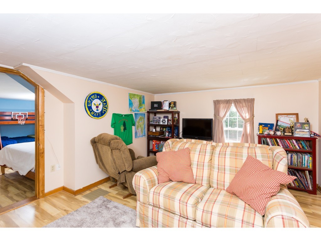 795 Salmon Falls Road Rochester, NH 03868 - Photo 23 of 36