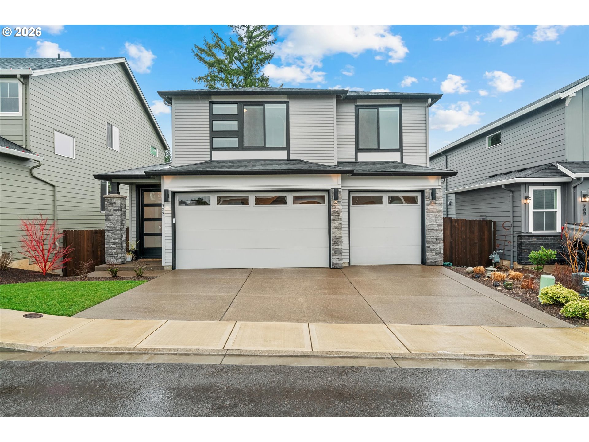 723 Southwest 49th Street Gresham, OR 97080 - Photo 1 of 48 a view of a house with a patio