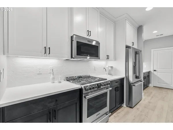 $725,000 | 723 Southwest 49th Street, Gresham, OR 97080