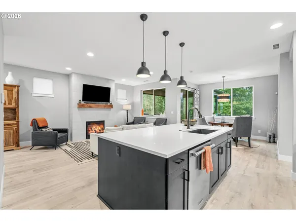 $725,000 | 723 Southwest 49th Street, Gresham, OR 97080