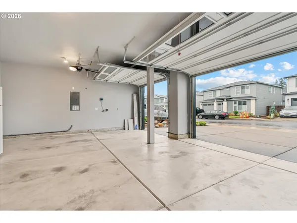 $725,000 | 723 Southwest 49th Street, Gresham, OR 97080