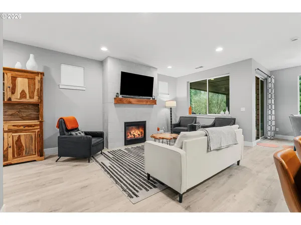 $725,000 | 723 Southwest 49th Street, Gresham, OR 97080