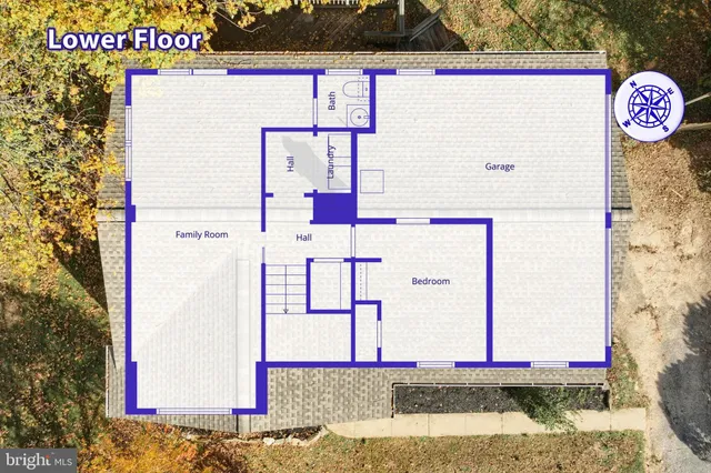 an empty room with a empty space and windows