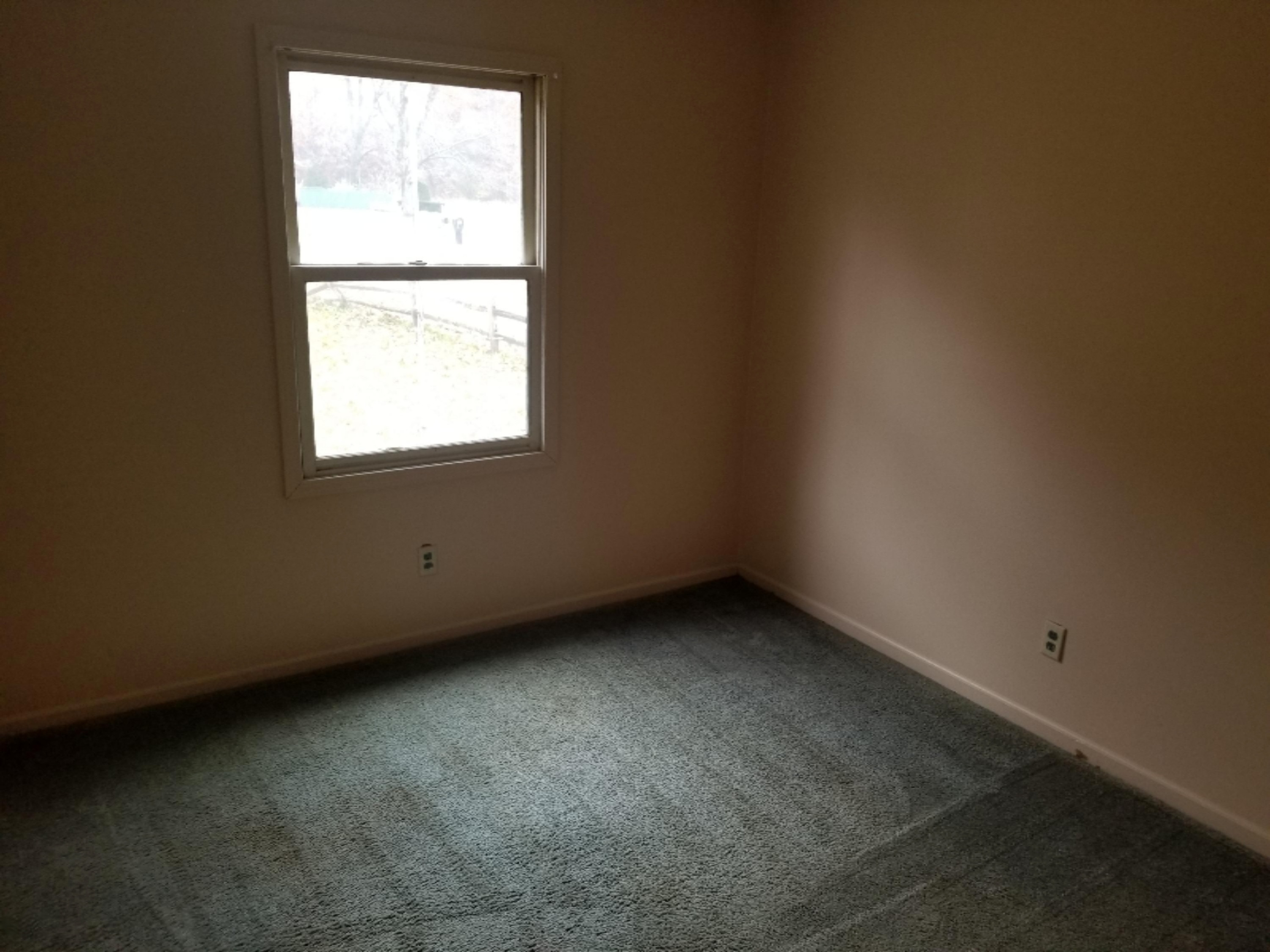591 Brooks Road South Muskegon, MI 49442 - Photo 6 of 9 20181105_125002