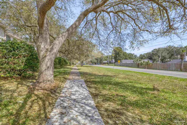 $299,900 | 1200 Shoreline Drive, Unit 312, Gulf Breeze, FL 32561