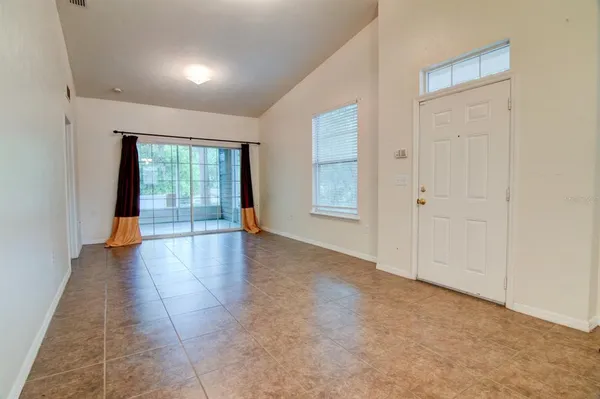 $224,000 | 1563 Northwest 29 Road, Unit 108, Gainesville, FL 32605