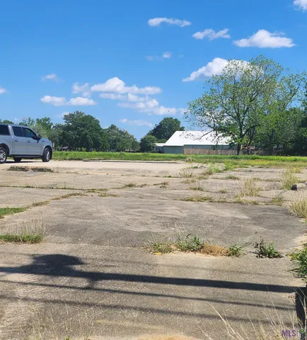 $119,900 | 10554 Greenwell Springs Road, Baton Rouge, LA 70814