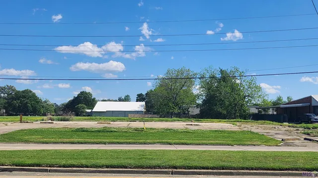 $119,900 | 10554 Greenwell Springs Road, Baton Rouge, LA 70814