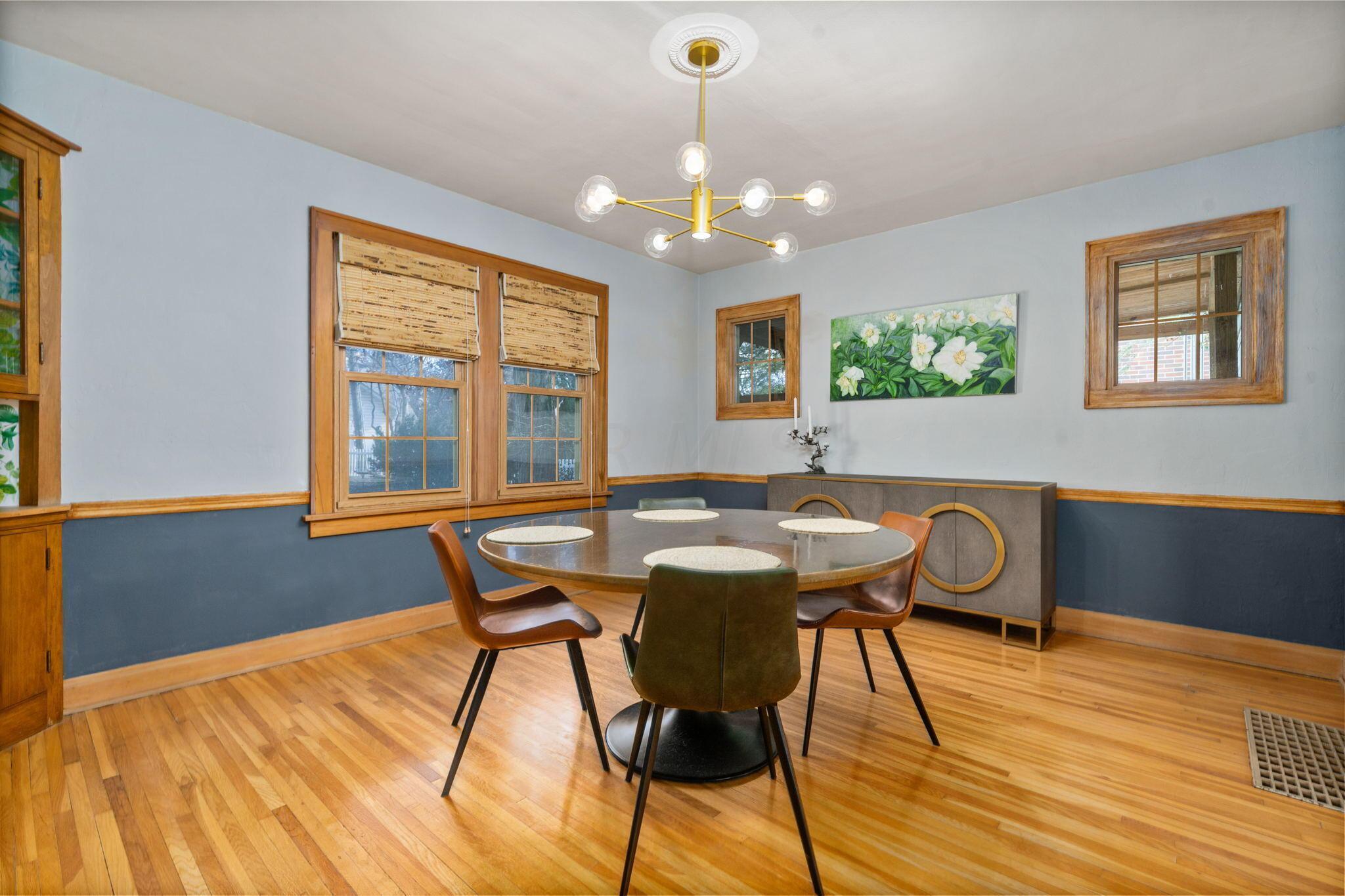 2604 York Road Columbus, OH 43221 - Photo 9 of 47 Dining Room