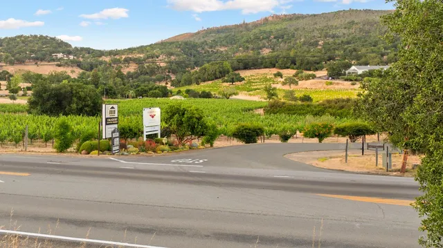 $3,975,000 | 14347 Highway 12, Glen Ellen, CA 95442