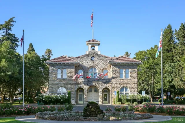 $3,975,000 | 14347 Highway 12, Glen Ellen, CA 95442