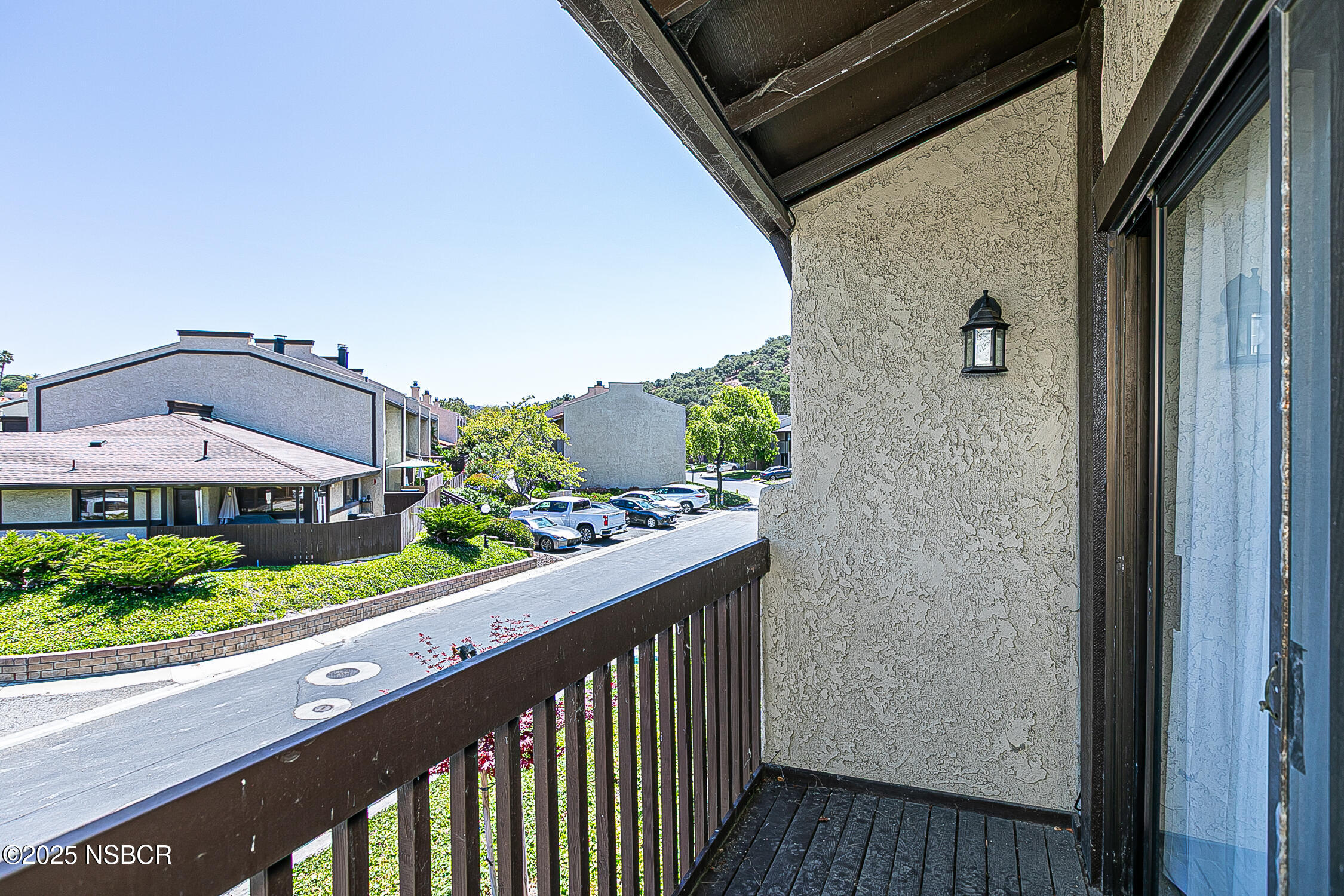 1057 Meadow Way Arroyo Grande, CA 93420 - Photo 20 of 43 1057MeadowWyAG_21