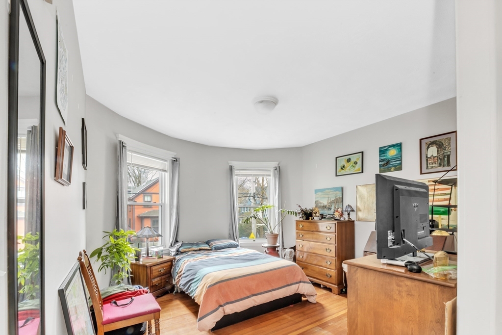 46 Spring Park Avenue Boston, MA 02130 - Photo 8 of 42 Gallery Image 8