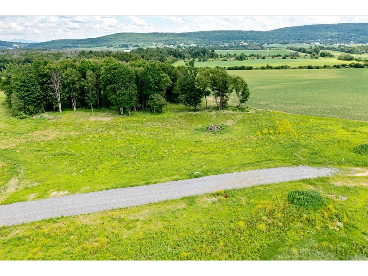 181 Lydias Ridge, Unit L5 St. Albans, VT 05478 - Photo 6 of 13 Gallery Image 6