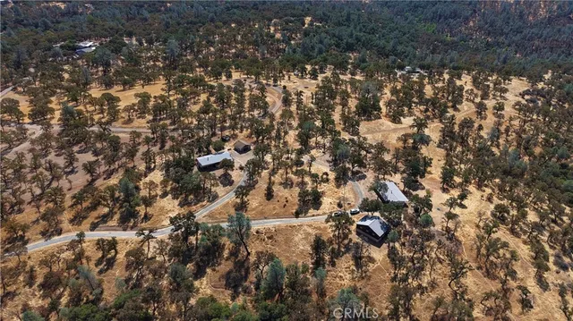 a view of outdoor space