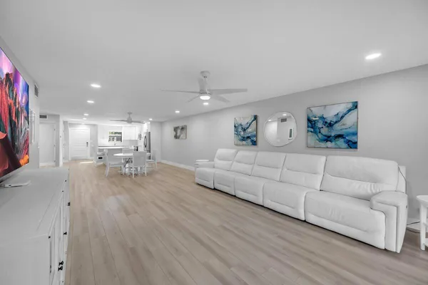 $569,000 | 300 North Hwy A1A, Unit 105D, Jupiter, FL 33477