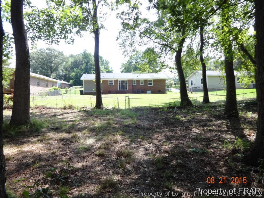 414 Lansdowne Road Fayetteville, NC 28314 - Photo 12 of 14 a view of yard