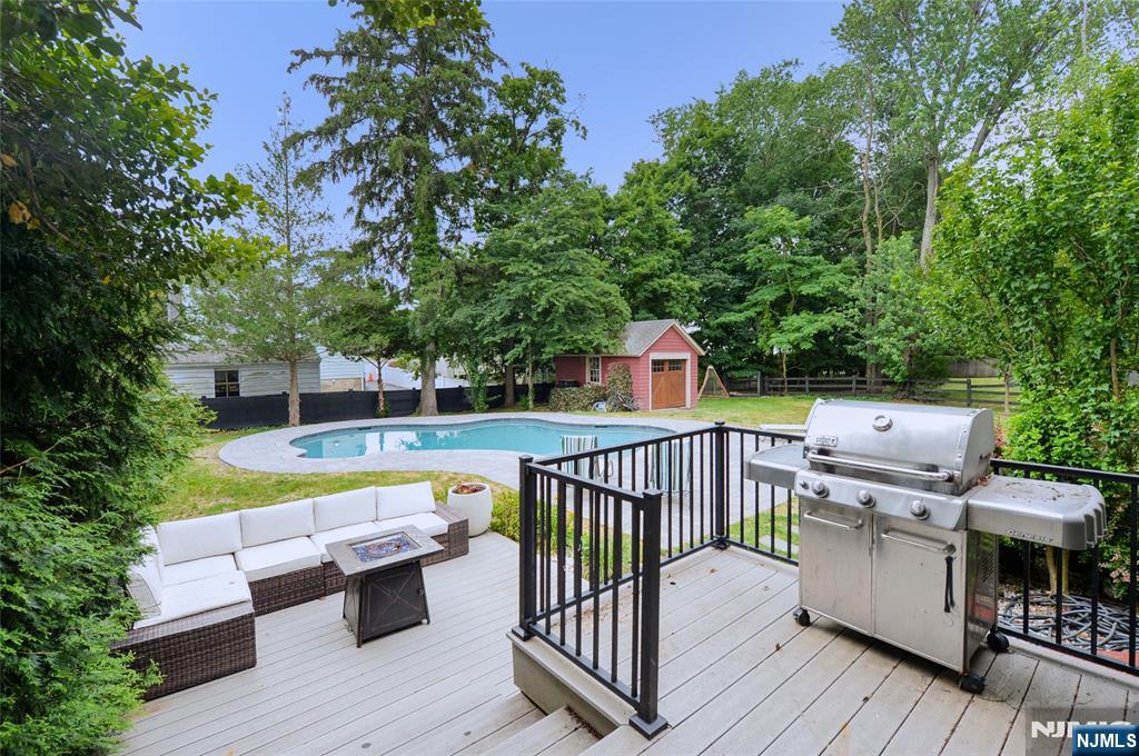 429 Sterling Place Ridgewood, NJ 07450 - Photo 24 of 30