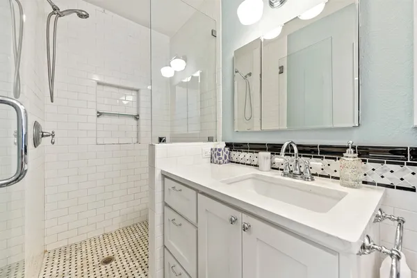$3,200 | 1610 Pace Bend Road North, Spicewood, TX 78669