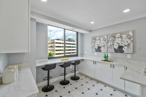$1,495,000 | 4550 North Park Avenue, Unit 610, Chevy Chase, MD 20815
