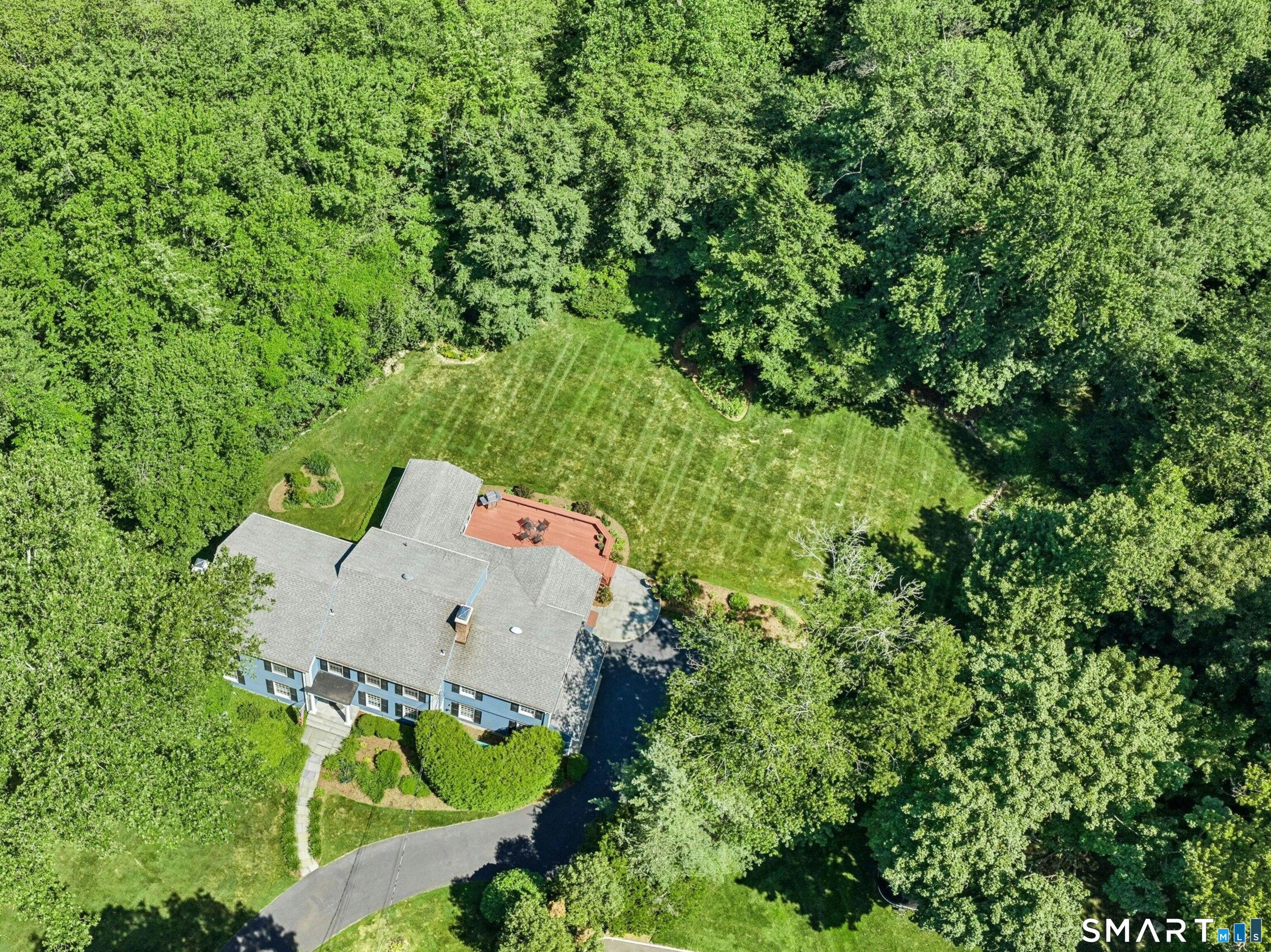 28 Royle Road Darien, CT 06820 - Photo 6 of 33